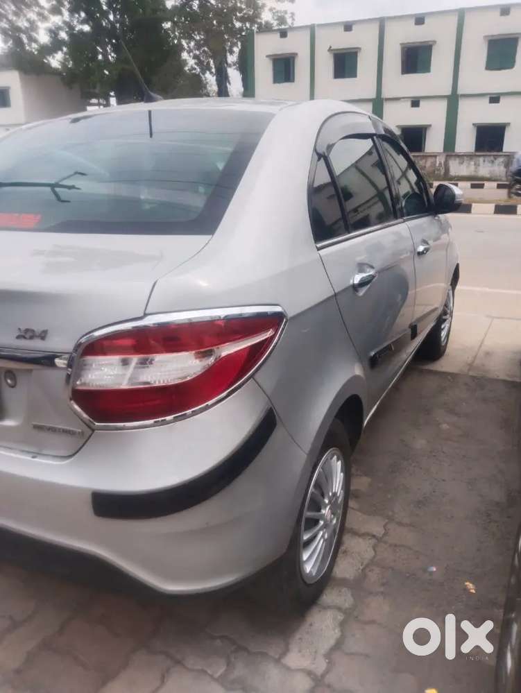 Tata Zest 1.2t Revotron 2nd Owner 2017