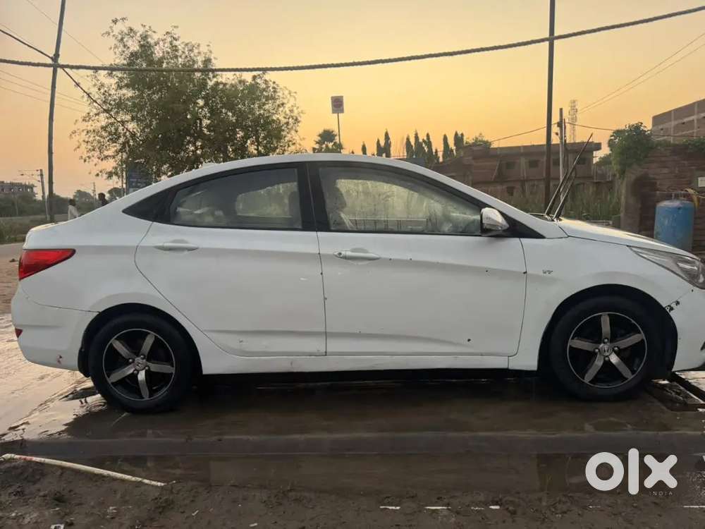 Convert On 18 Model Hyundai Verna 1.6 Sx 2014