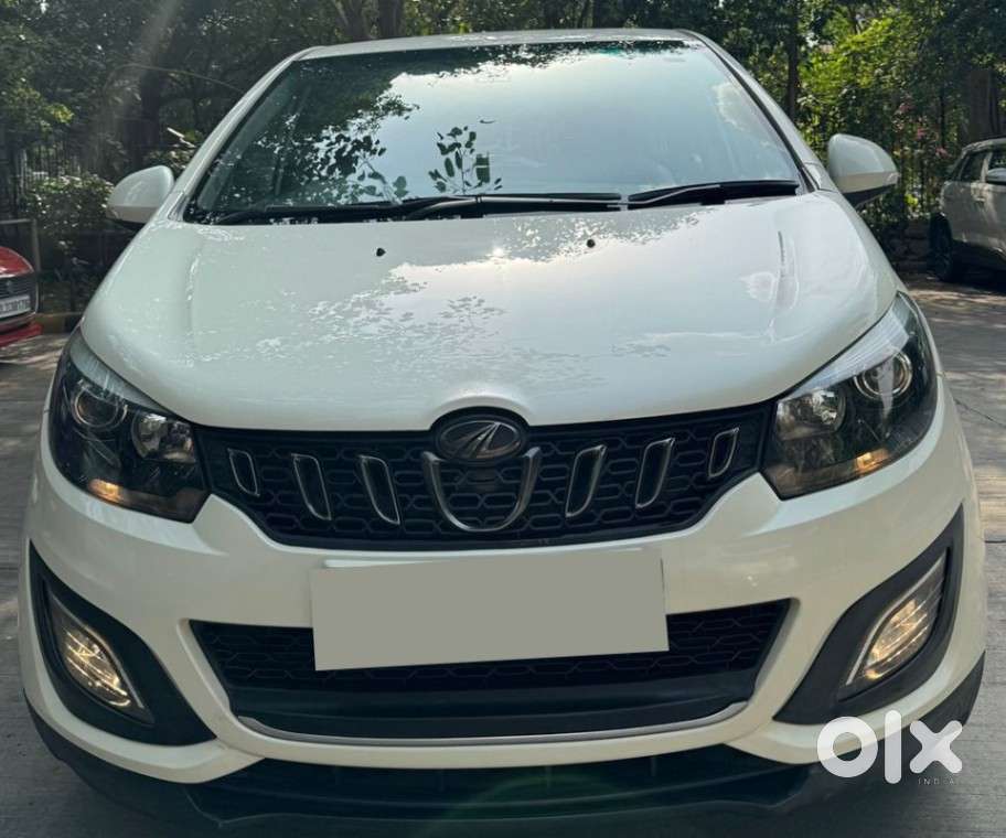 Mahindra Marazzo M6, 2018, Diesel
