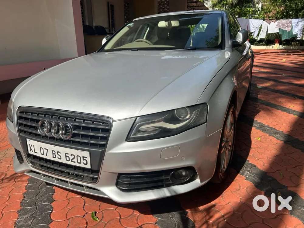 Audi A4 2011 (dec), Diesel 110000 Km Driven.