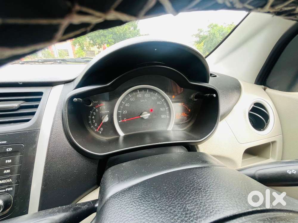 Maruti Suzuki Celerio 1.0 Zxi Mt, 2016, Petrol