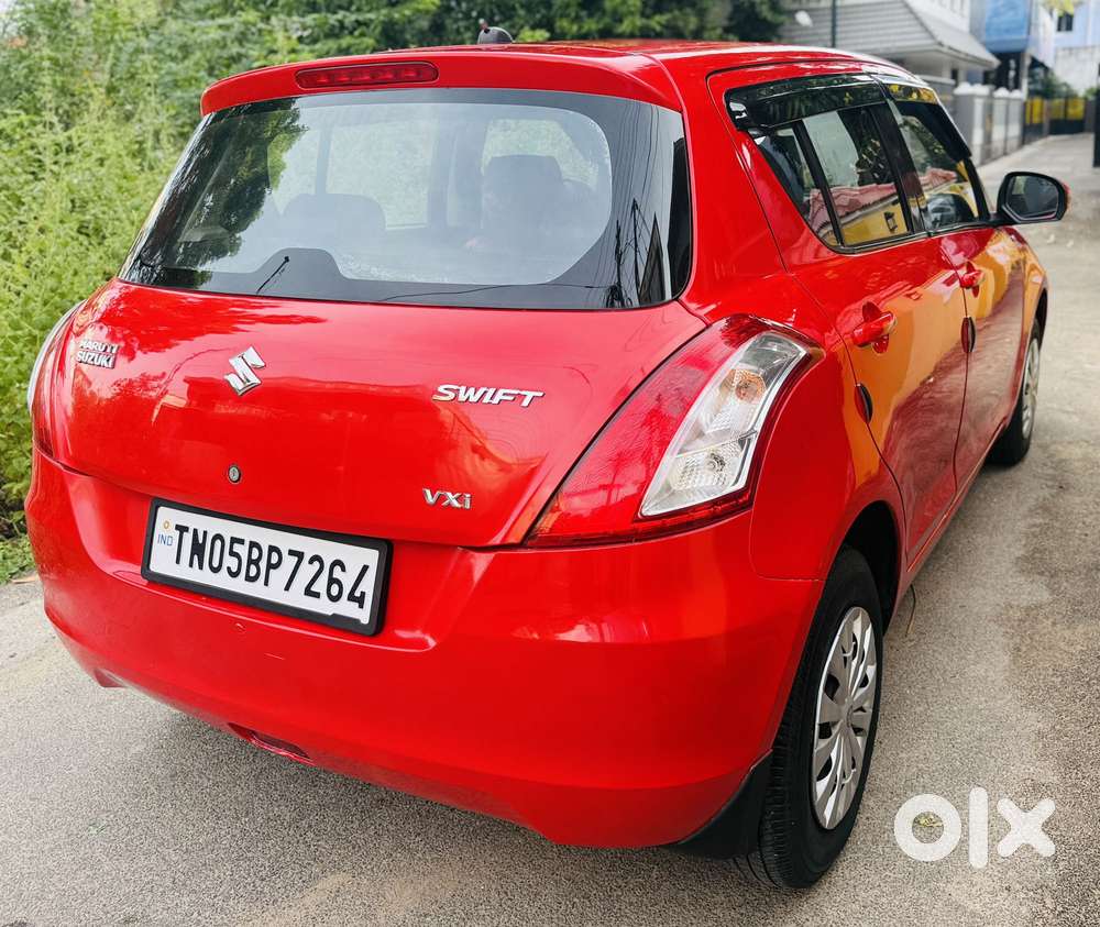 Maruti Suzuki Swift Vxi Optional, 2018, Petrol