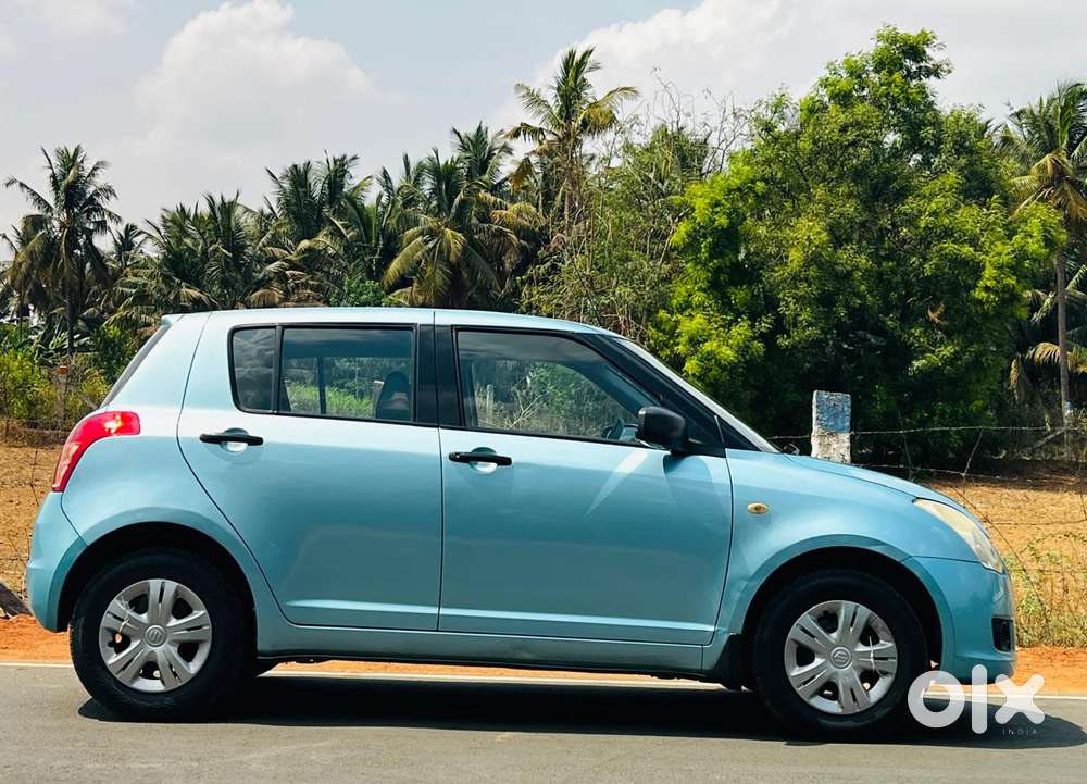 Maruti Suzuki Swift Vxi + Manual, 2008, Petrol