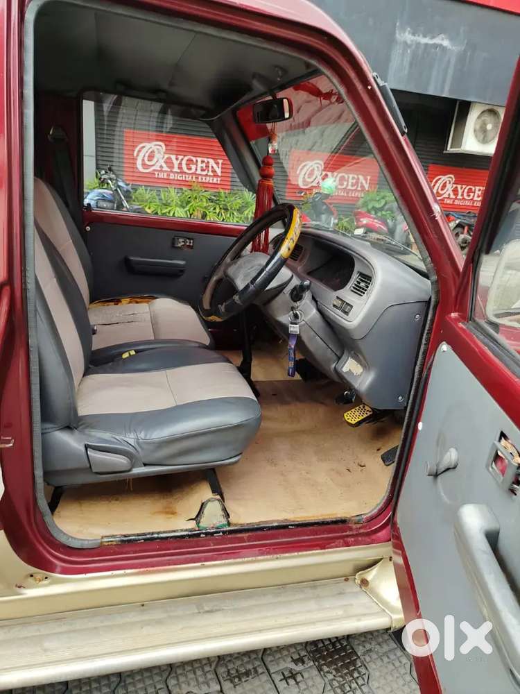 Toyota Qualis 2001 Diesel 250000 Km Driven