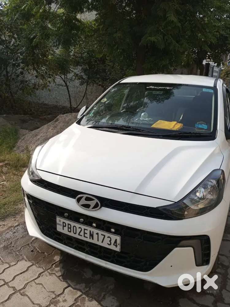 Hyundai Aura 2023 Petrol 24000 Km Driven