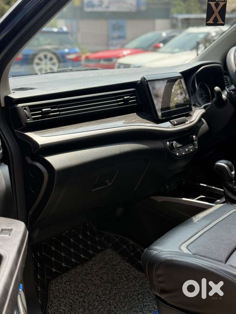 Maruti Suzuki Xl6 1.5 Zeta At, 2024, Petrol