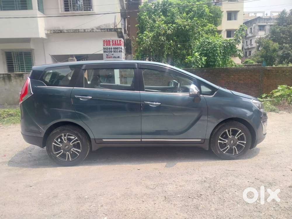 Mahindra Marazzo M8, 2018, Diesel
