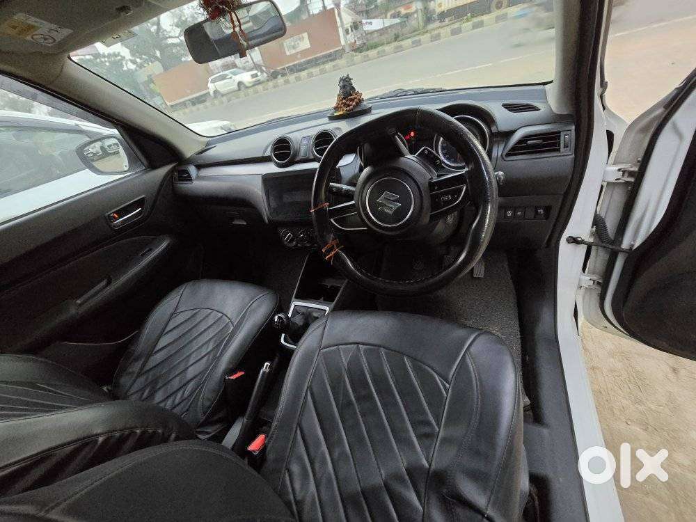 Maruti Suzuki Swift 1.2 Vxi (o), 2022, Petrol