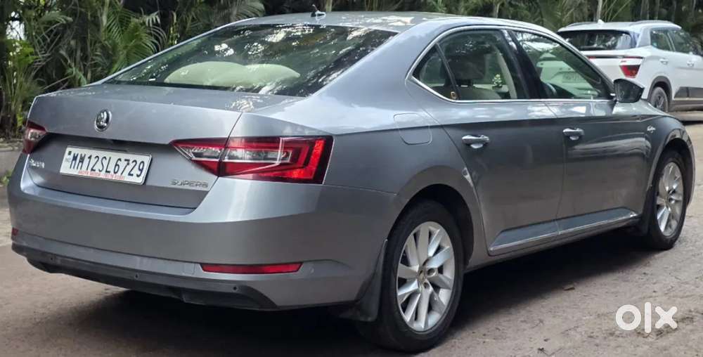 Skoda Superb 2.0 L&k Tsi At, 2020, Petrol