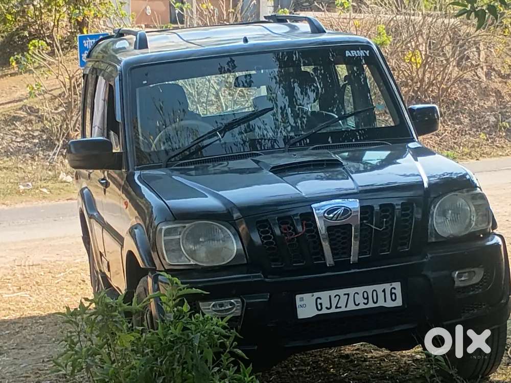 Very Good Condition, New Tyres And New Service,well Maintain Cers.