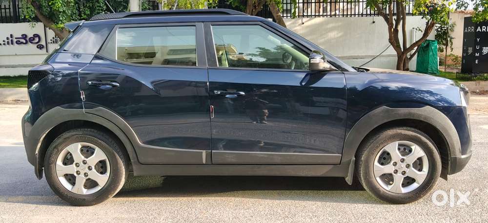 Mahindra Xuv 3xo Mx3, 2024, Petrol