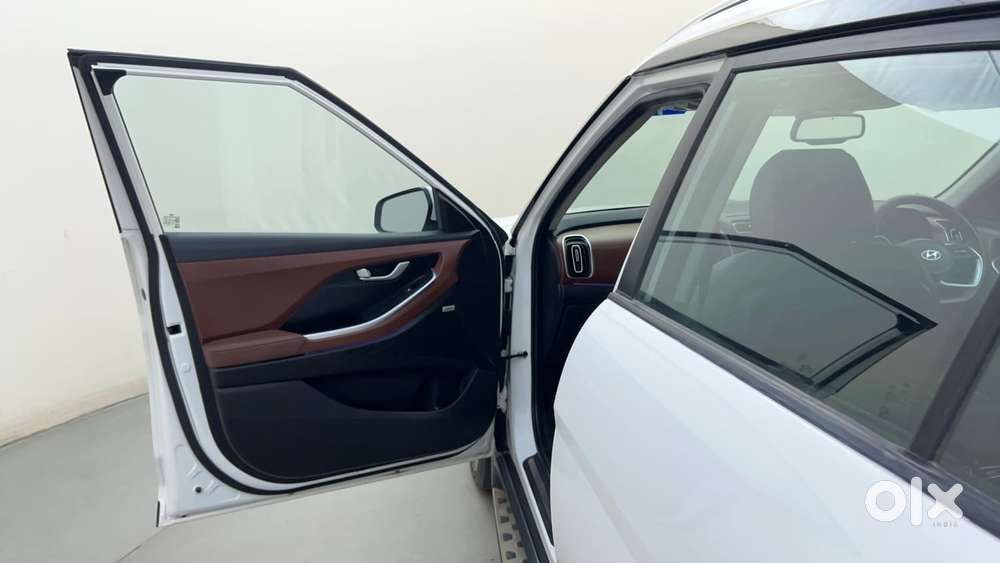Hyundai Alcazar 2.0 Platinum (o) Petrol At 6 Str, 2021, Petrol