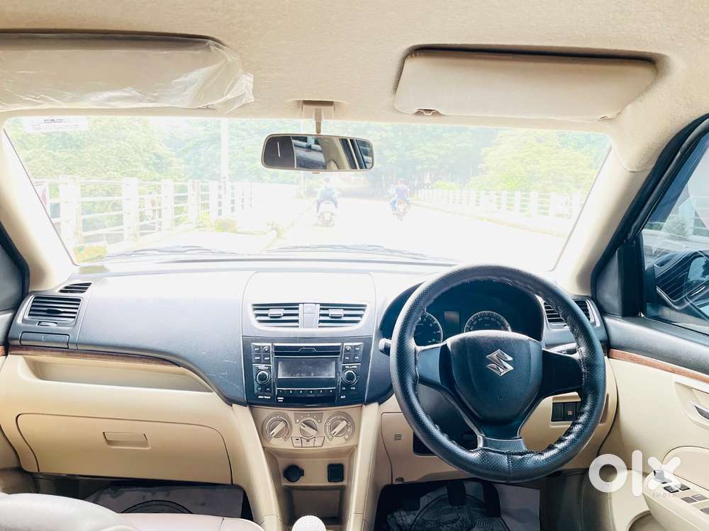 Maruti Suzuki Swift Dzire Vxi Optional, 2017, Petrol