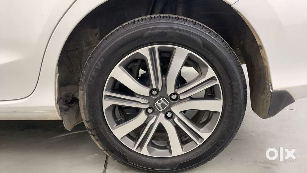 Honda Amaze Vx 1.2 Petrol Cvt, 2023, Petrol