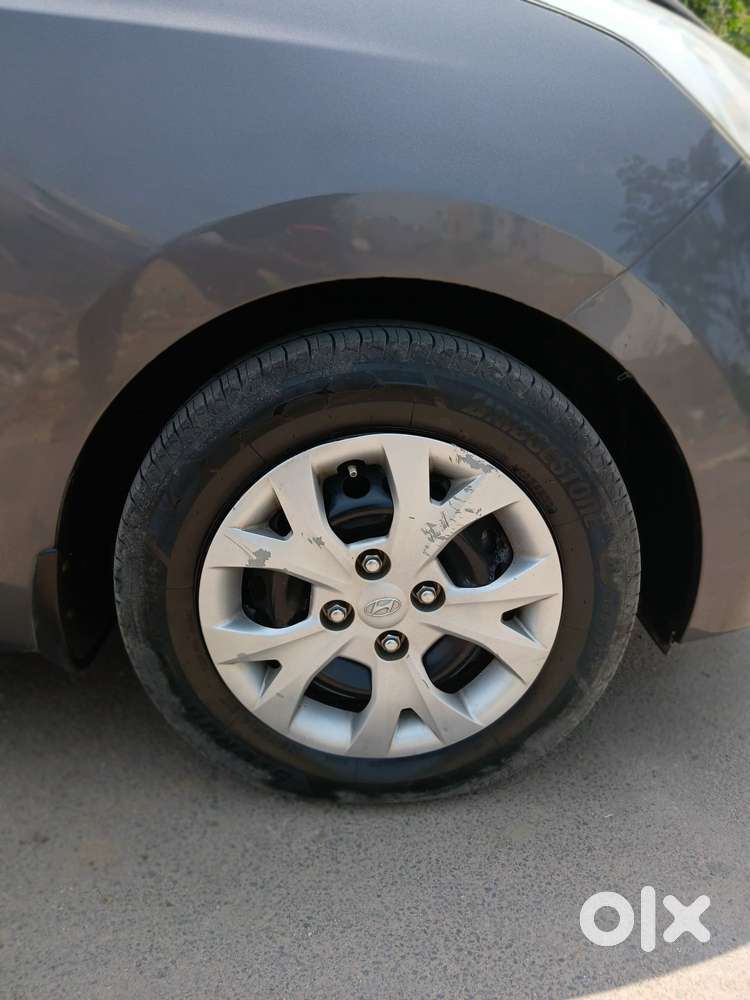 Hyundai Grand I10 2013-2016 Sportz, 2016, Petrol