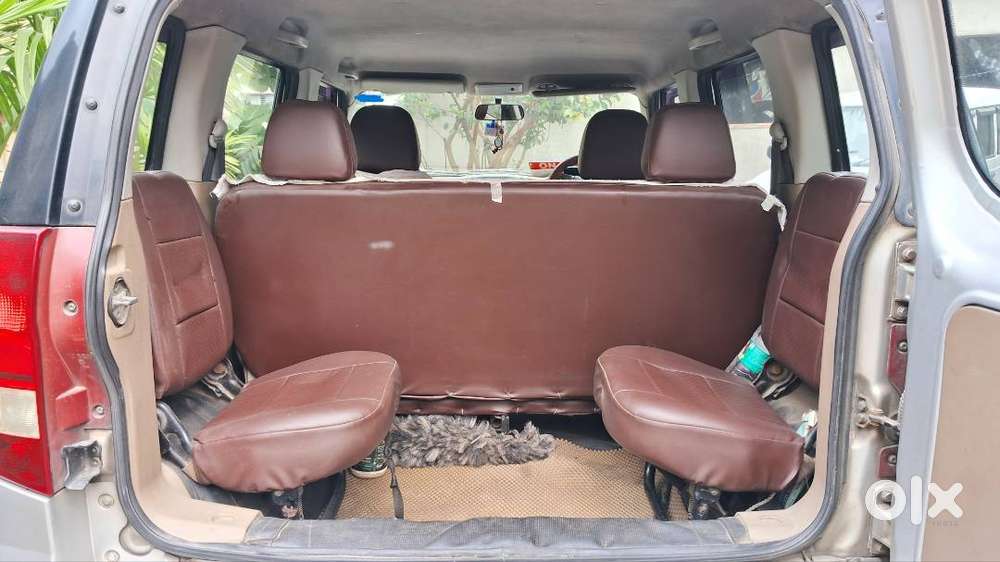 Mahindra Tuv 300 T4 2017