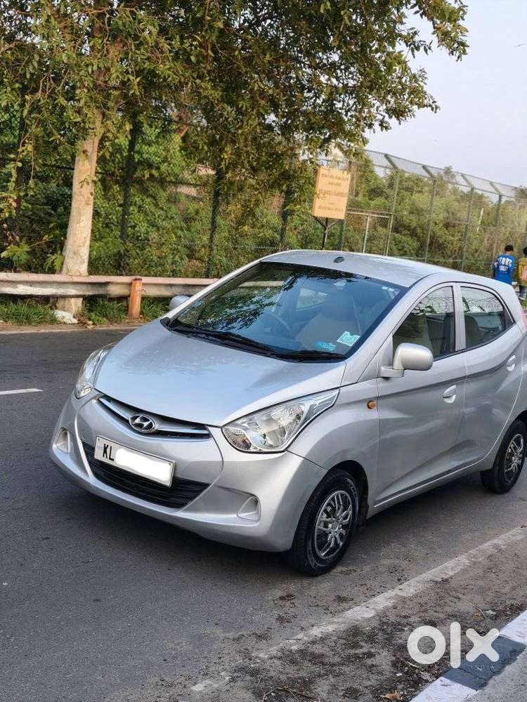 Hyundai Eon Era +, 2017, Petrol