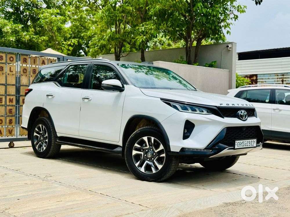 Toyota Fortuner 2.8 Legender 4x4, 2025, Diesel