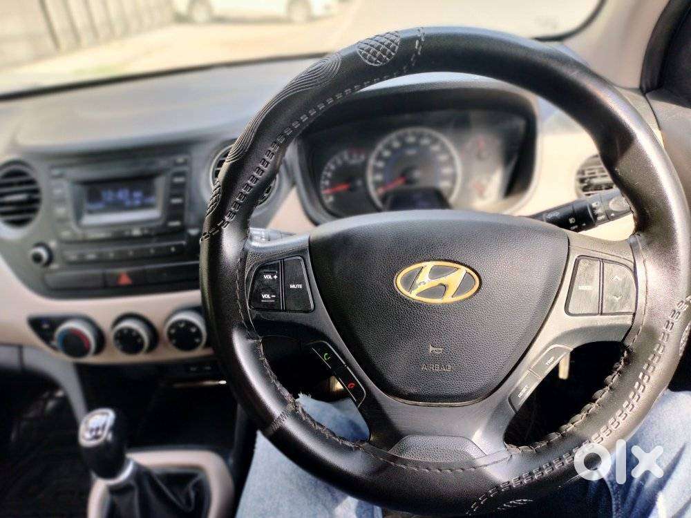 Hyundai Grand I10 Sportz 1.2 Kappa Vtvt, 2016, Petrol