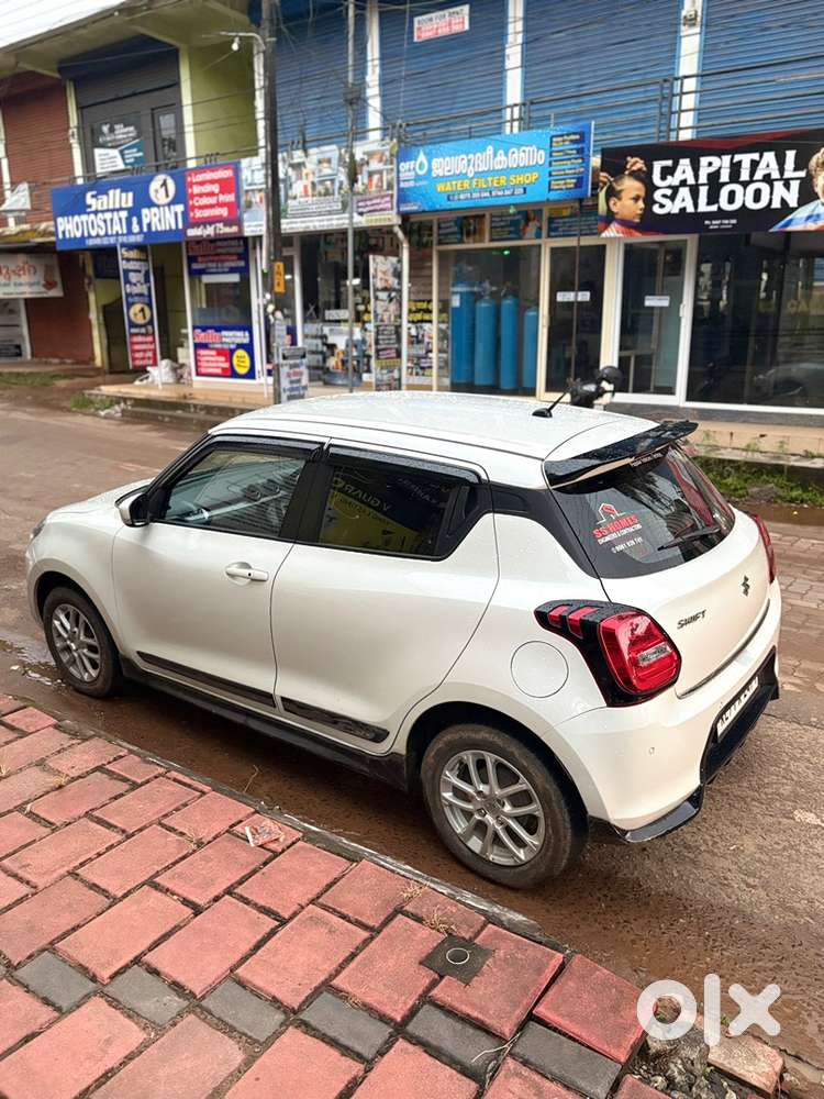 2022 Maruti Suzuki Swift Zxi