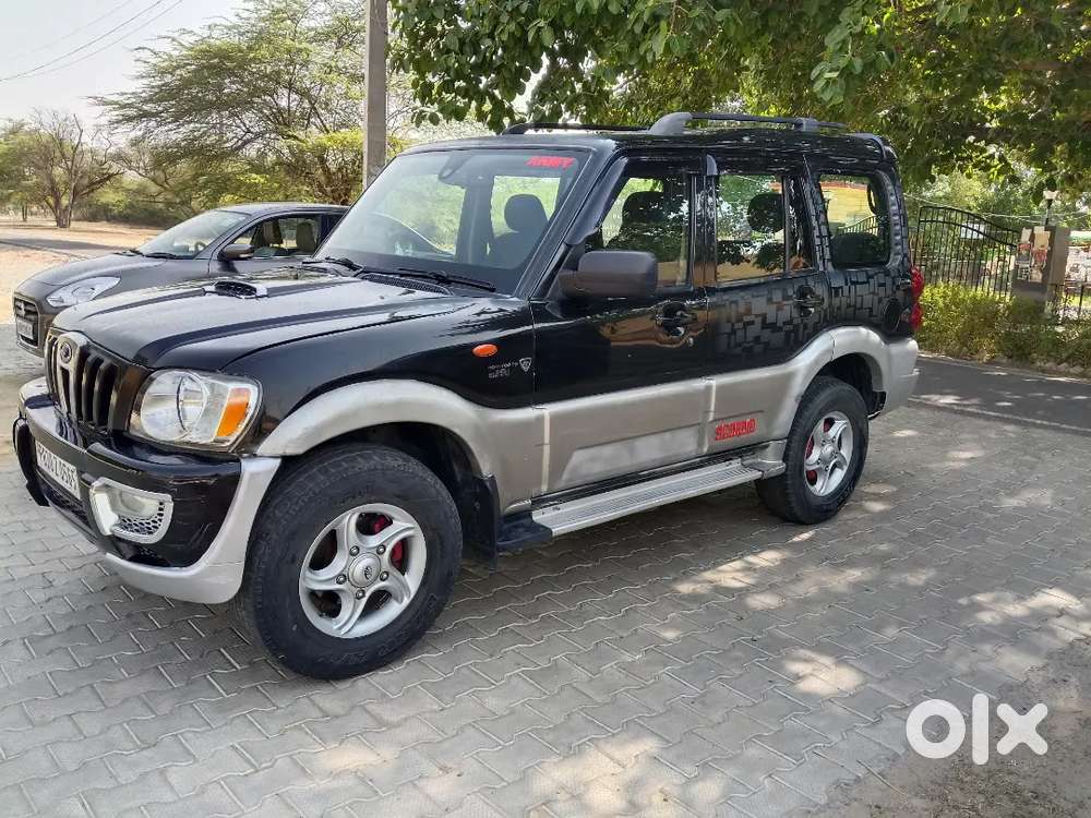 Mahindra Scorpio Classic 2010