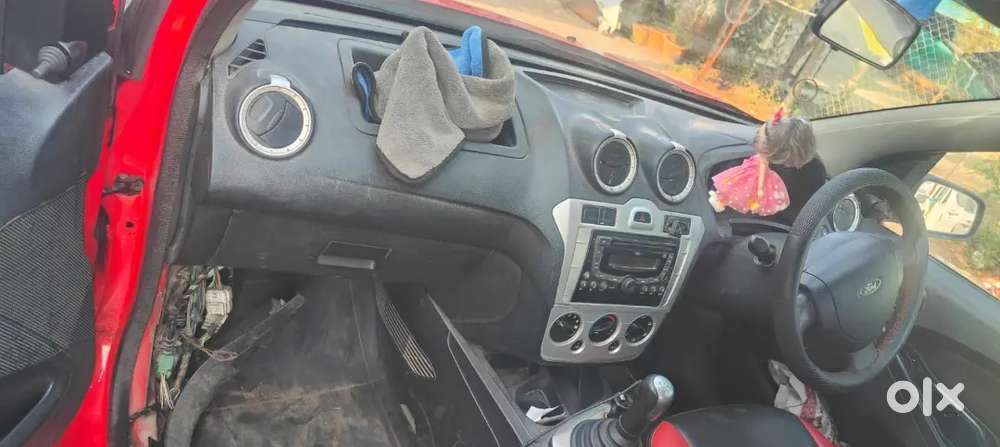 Ford Figo 1.2 Petrol 2011
