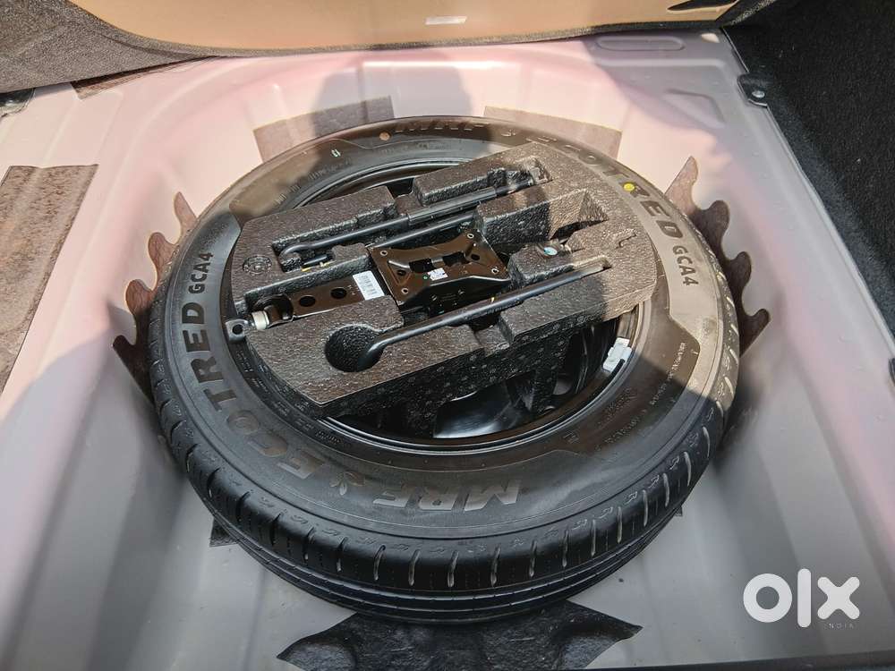 Volkswagen Virtus 1.0 Topline Tsi At, 2023, Petrol