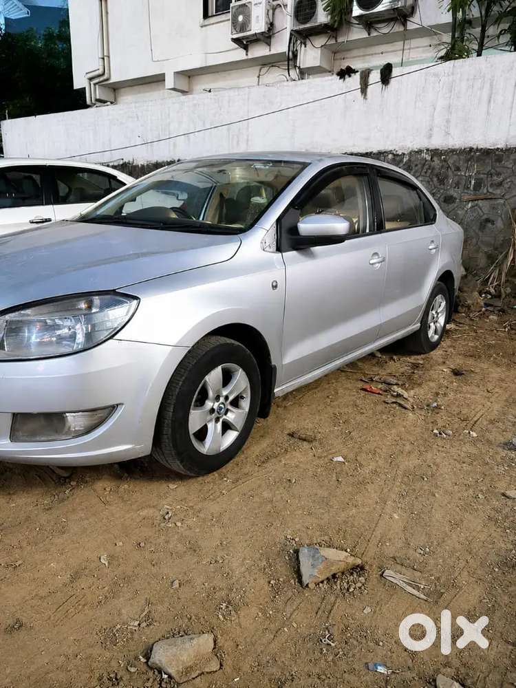 Skoda Rapid 2012