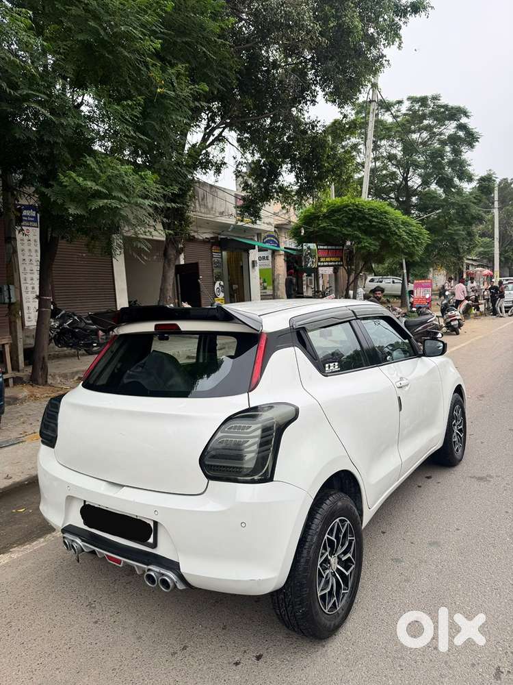Maruti Suzuki Swift Petrol 2022