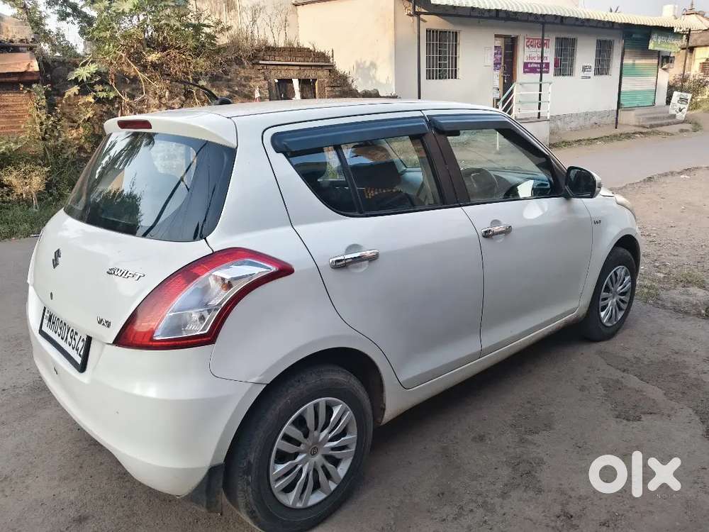 Maruti Suzuki Swift Vxi 2017
