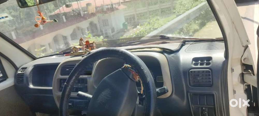 Maruti Suzuki Eeco 5 Str 215 Petrol Manual