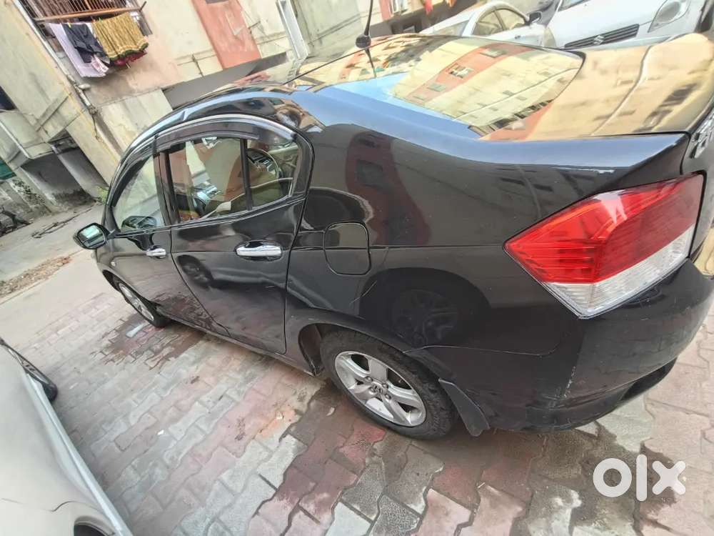 New Condition Car No Any Problem All Works Done 
4 Tyer New Good Year