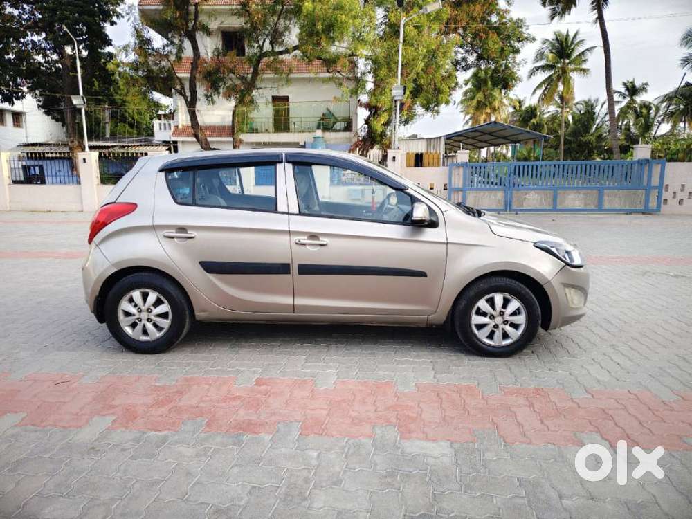 Hyundai I20 Sportz 1.2 Bs-iv, 2013, Petrol