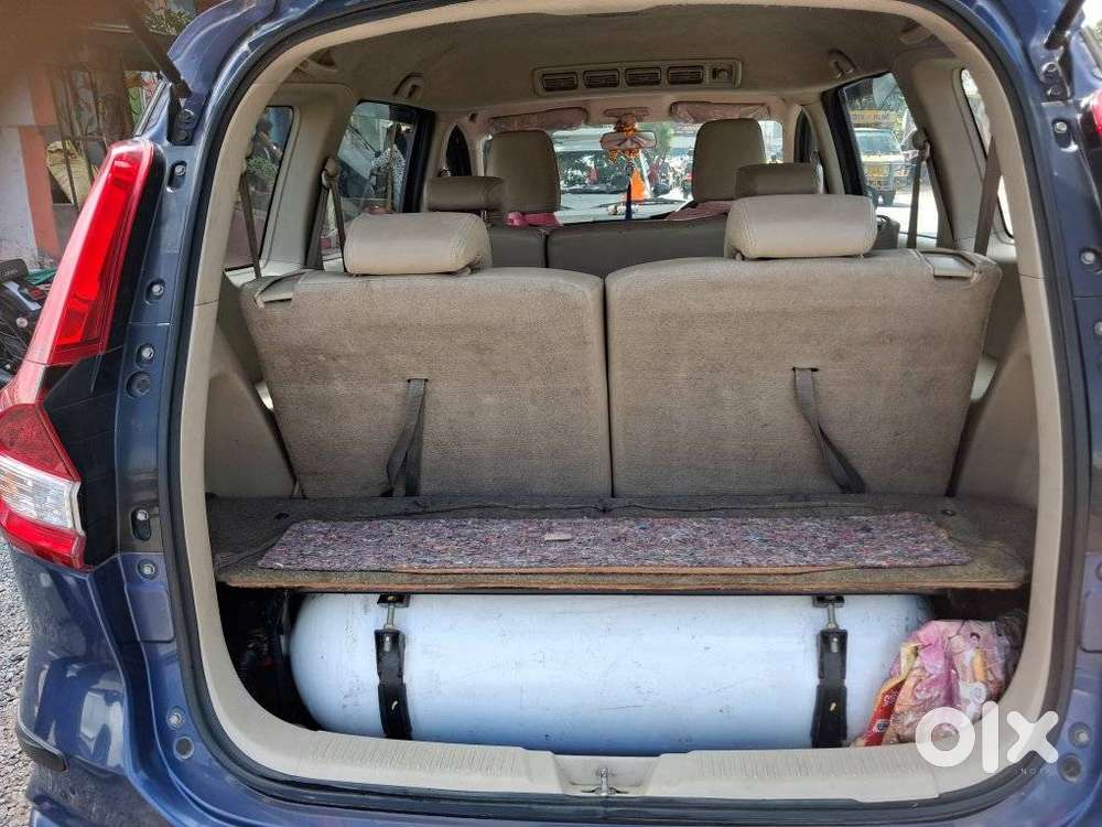 Maruti Suzuki Ertiga Vxi (o) Cng, 2023, Cng & Hybrids