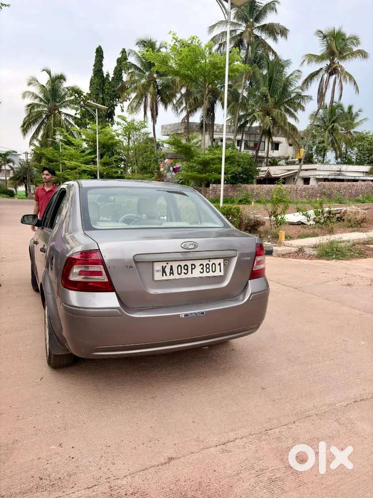 Ford Fiesta 2007 Petrol 80000 Km Driven