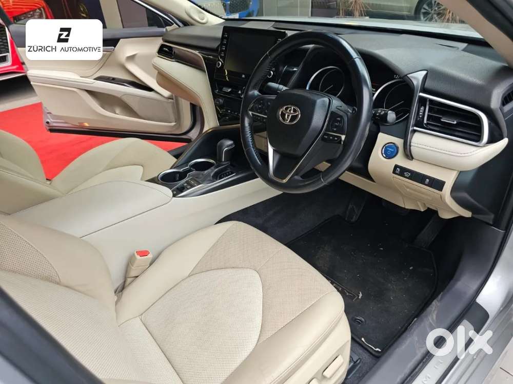 Toyota Camry, 2019, Petrol