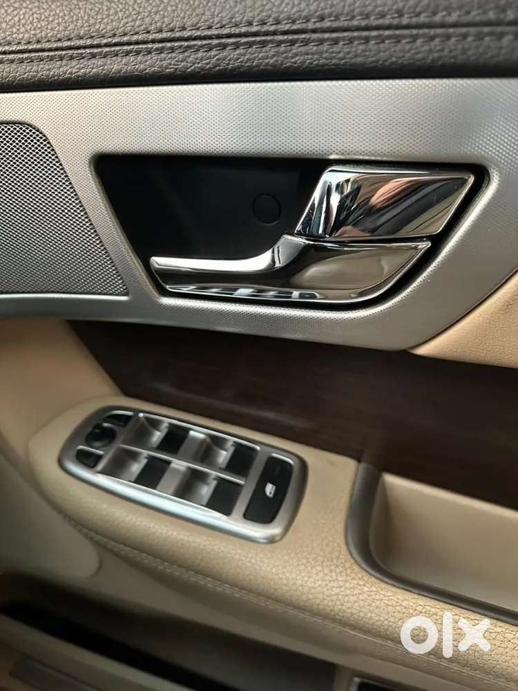 Jaguar Xf 2014 Diesel Well Maintained