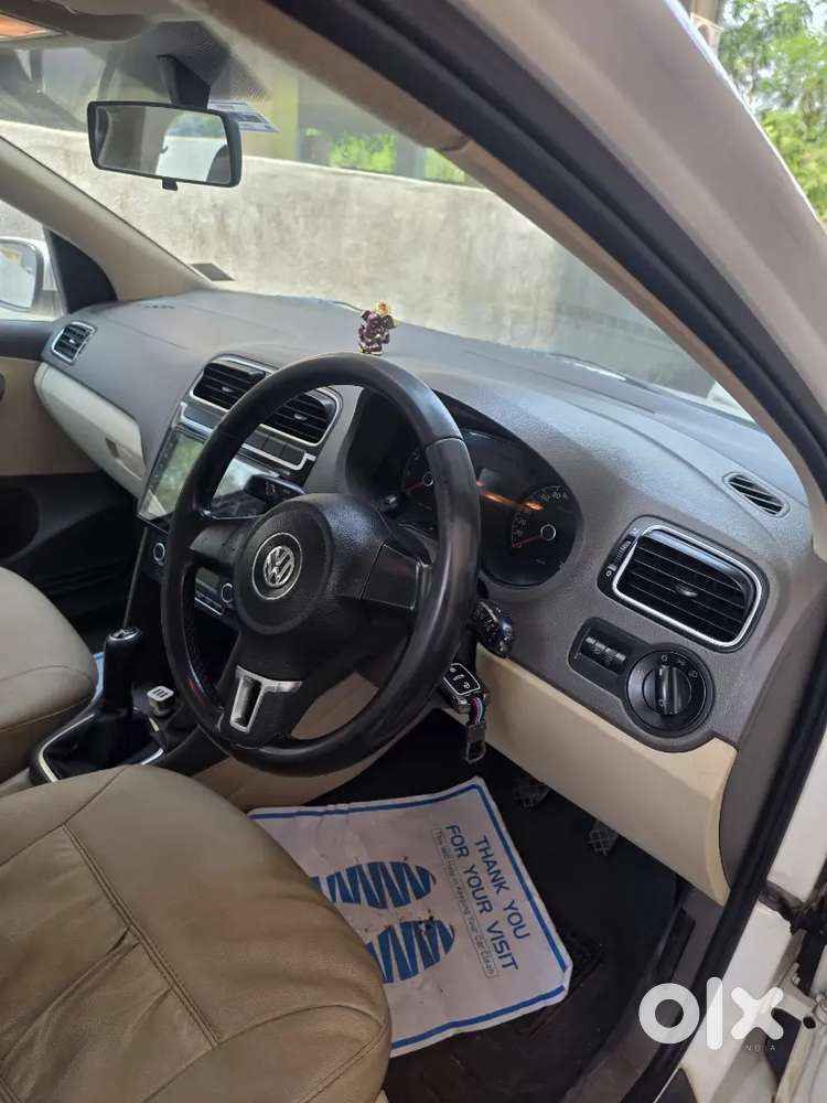 Volkswagen Vento Highline 2012