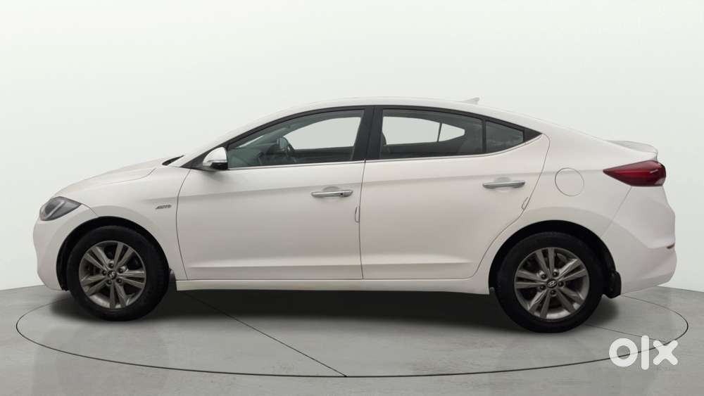 Hyundai New Elantra [2016-2019] 2.0 Sx (o) Petrol At, 2017, Petrol