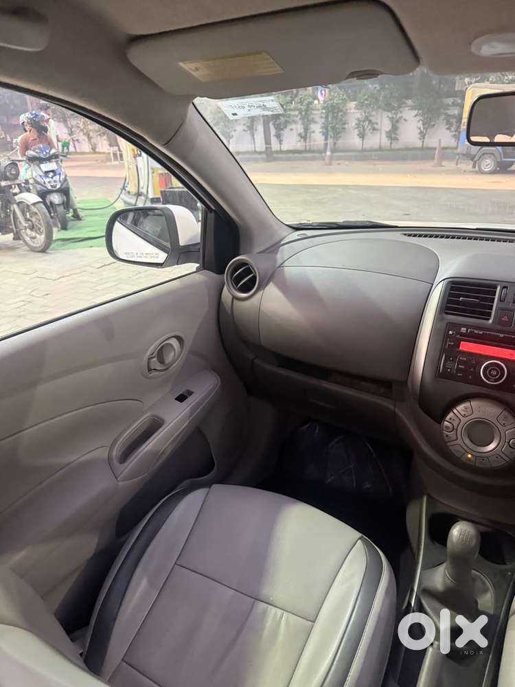 Nissan Sunny Special Edition, 2012, Petrol