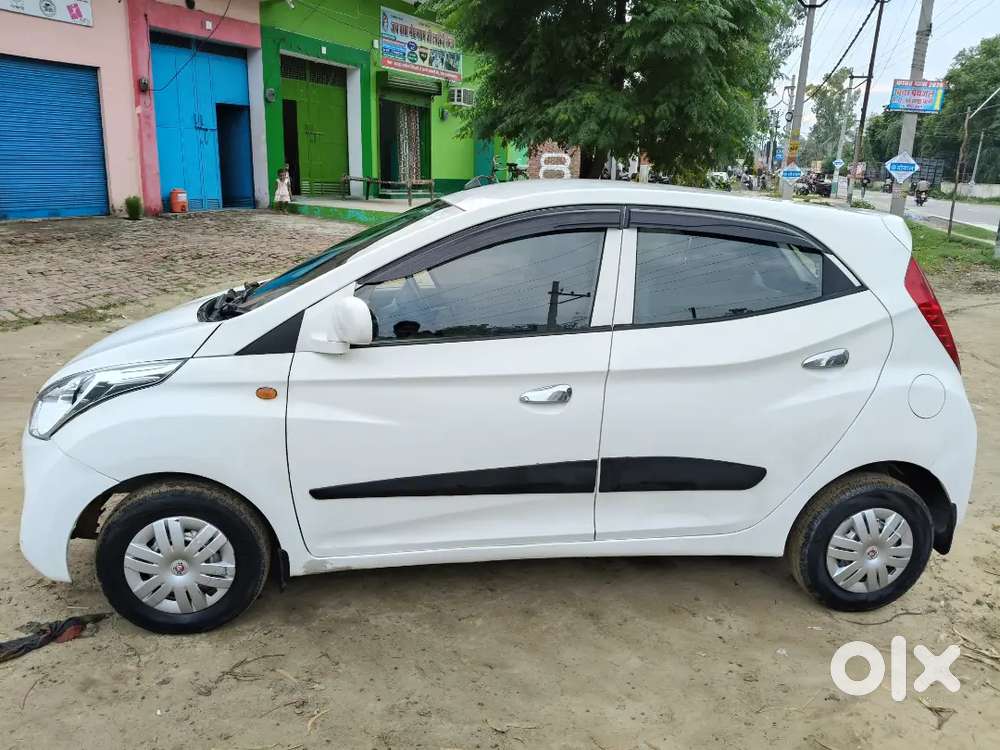 Hyundai Eon Petrol Manual October 2013 Era