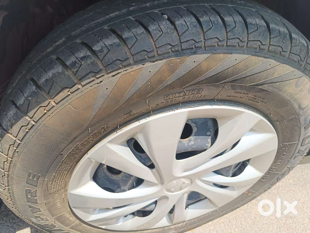 Maruti Suzuki Swift Vxi + Manual, 2023, Petrol