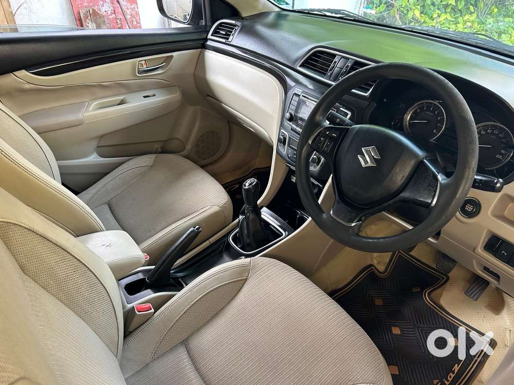 Maruti Suzuki Ciaz Zxi, 2015, Petrol