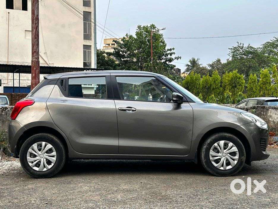 Maruti Suzuki Swift 1.2 Vxi (o), 2022, Petrol