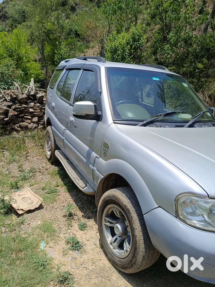 Tata Safari Dicor 2012