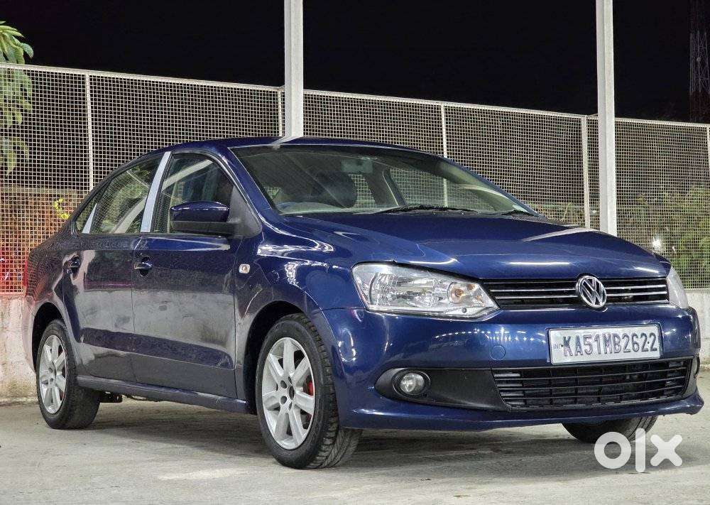 Volkswagen Vento 2010-2013 Petrol Highline, 2011, Diesel