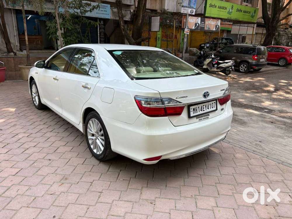 Toyota Camry Hybrid 2.5, 2015, Petrol