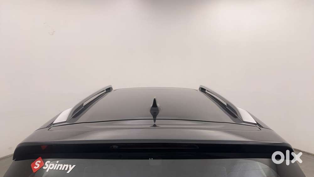 Maruti Suzuki Vitara Brezza 1.5 Zxi Plus At Dual Tone, 2023, Petrol