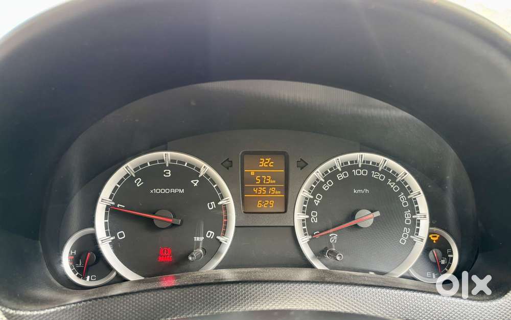 Maruti Suzuki Swift Ddis Zdi, 2012, Diesel