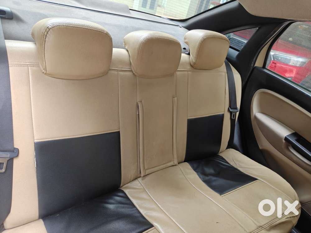 Fiat Linea 1.3 Emotion (o) Multijet, 2009, Diesel